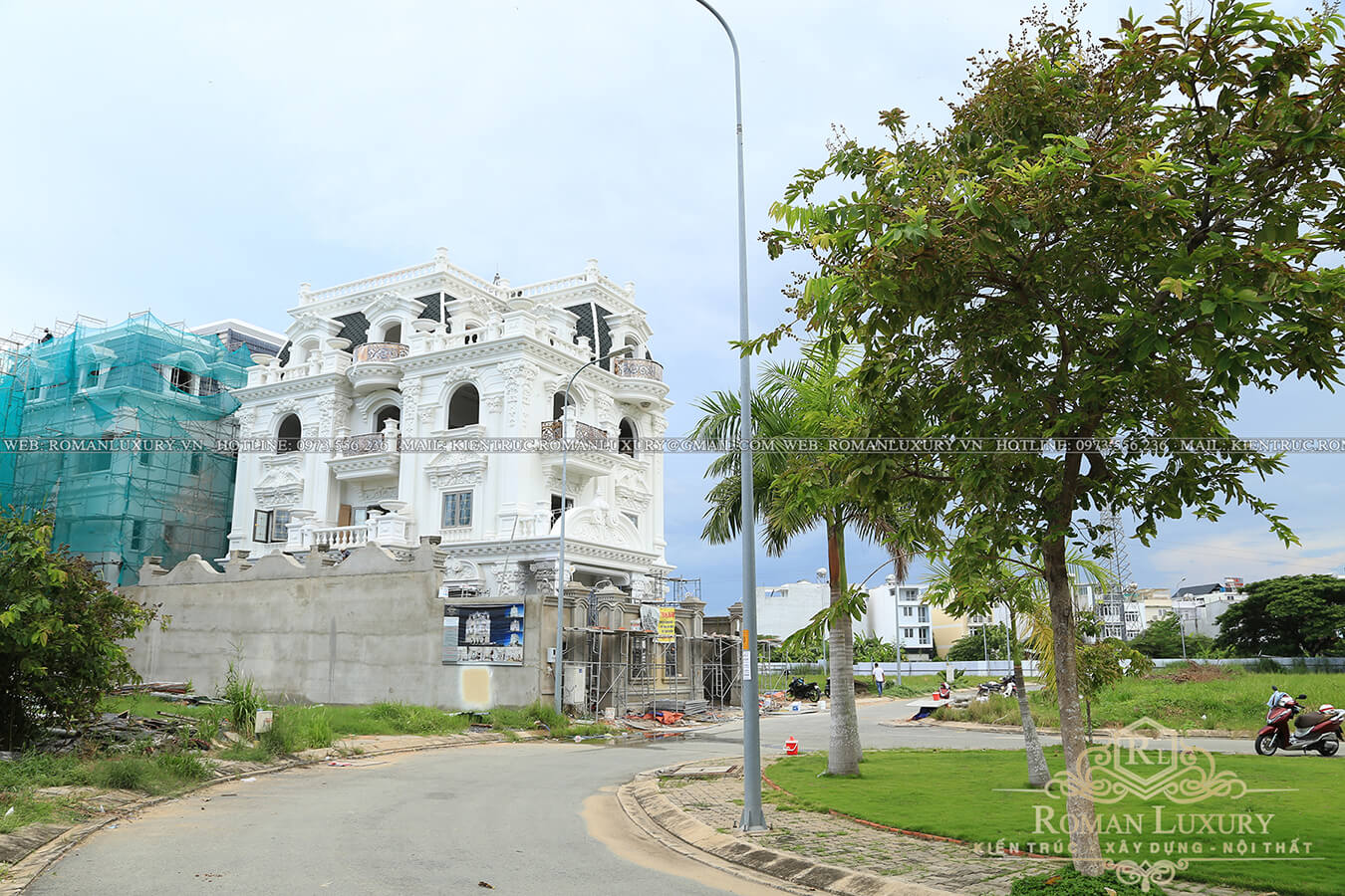 thi công mẫu biệt thự cổ điển đẹp 34