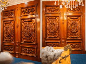 cửa gỗ gõ đỏ pachy